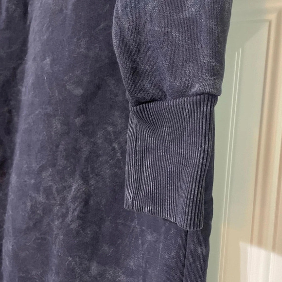 Blue Rain Diamond Wash shift dress in size Small acid washed sweatshirt dress - Picture 9 of 10